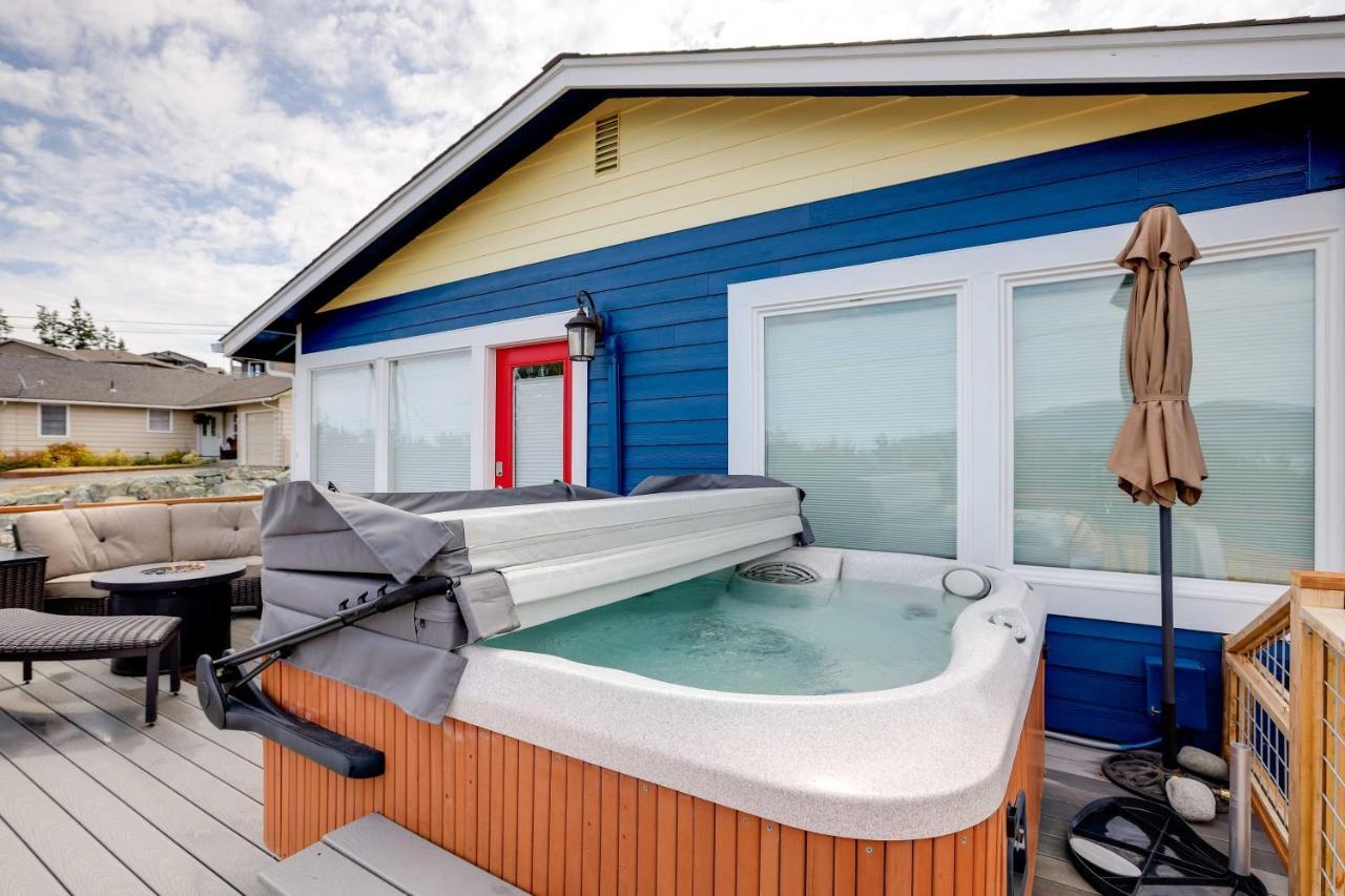 Appartamento Dog-Friendly Anacortes Retreat With Shared Hot Tub! Esterno foto